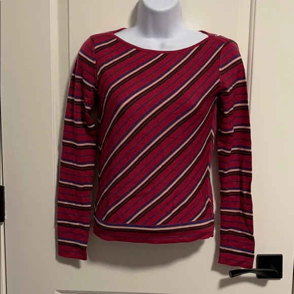 Sweater - Picture 1 of 2